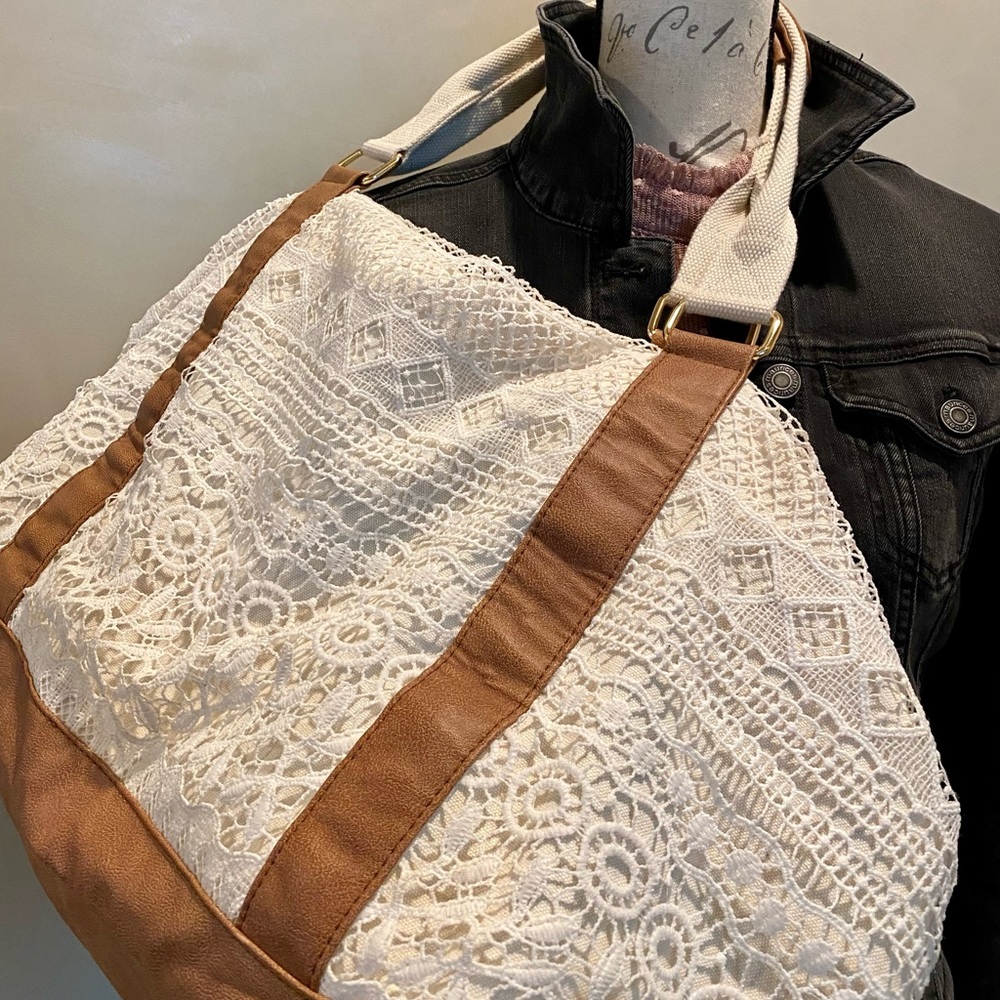 Canvas & Lace, Weekender Bag